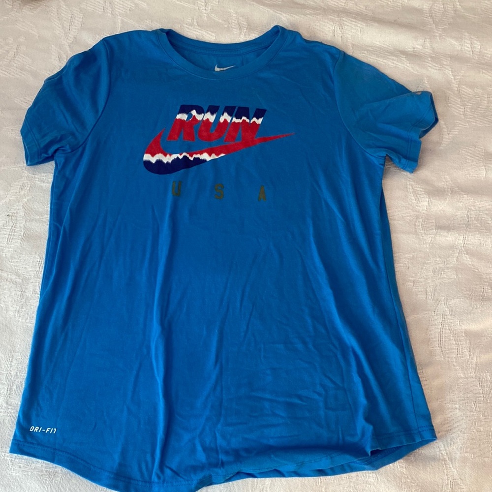 Nike run tee